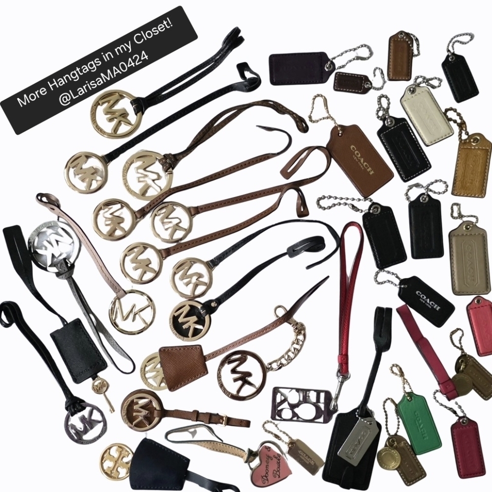 Coach Leather Hangtags in Green, Black, Or Gray - Picture 4 of 4
